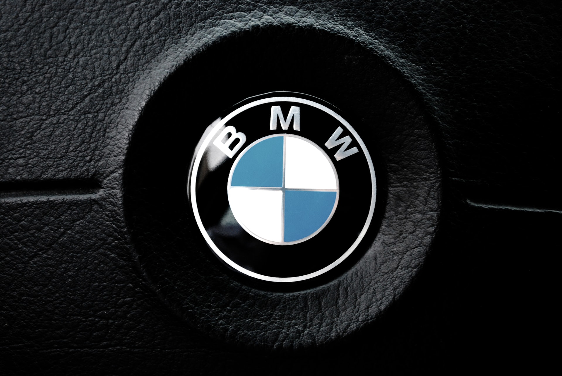 You are currently viewing BMW will Launch Electric Cars and Expand the EV Range